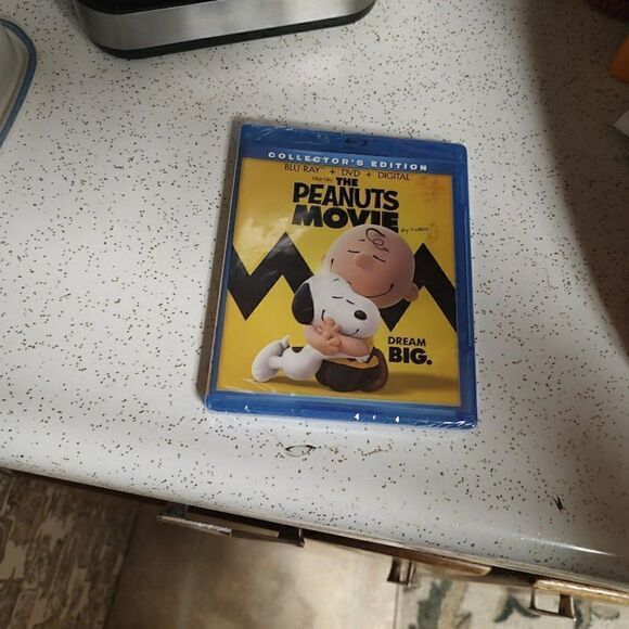 Brand New And Sealed Collector's Edition The Peanut's Movie Blu Ray DVD - Picture 1 of 1